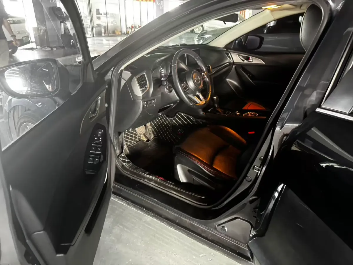 2017 Mazda 3 Axela 2.0L 158HP L4 6AT,autocango,china used car exporter,china ev exporter,chinese used car exporter,chinese used ev exporter