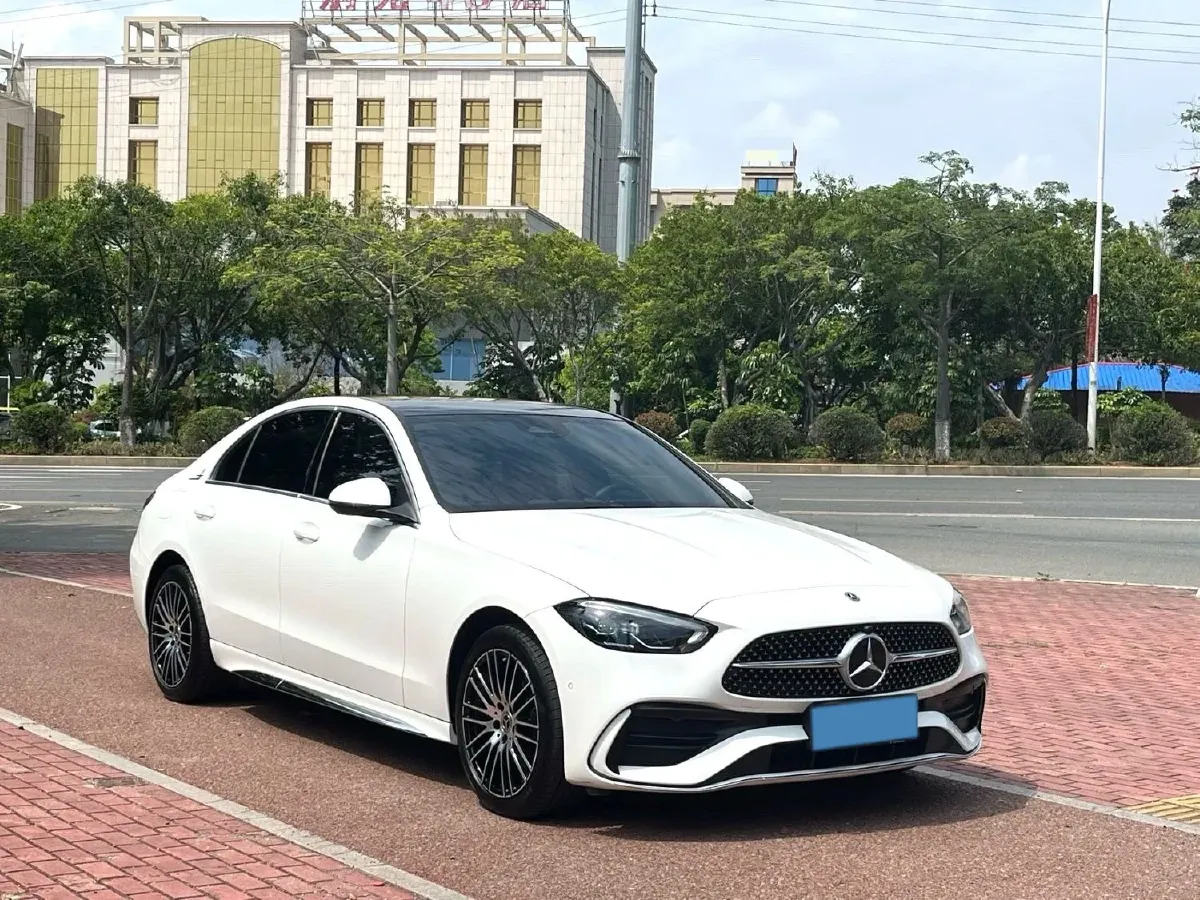 2024 Mercedes-Benz C Class 1.5T 204HP L4 9AT,autocango,china used car exporter,china ev exporter,chinese used car exporter,chinese used ev exporter
