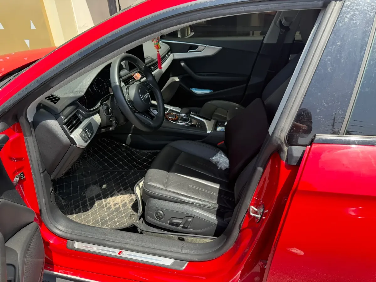 2019 Audi A5 2.0T 190HP L4 7DCT,autocango,china used car exporter,china ev exporter,chinese used car exporter,chinese used ev exporter