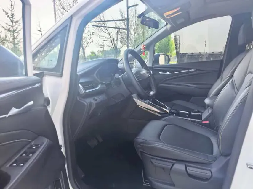 2022 MAXUS G50 1.5T 169HP L4 7DCT,autocango,china used car exporter,china ev exporter,chinese used car exporter,chinese used ev exporter
