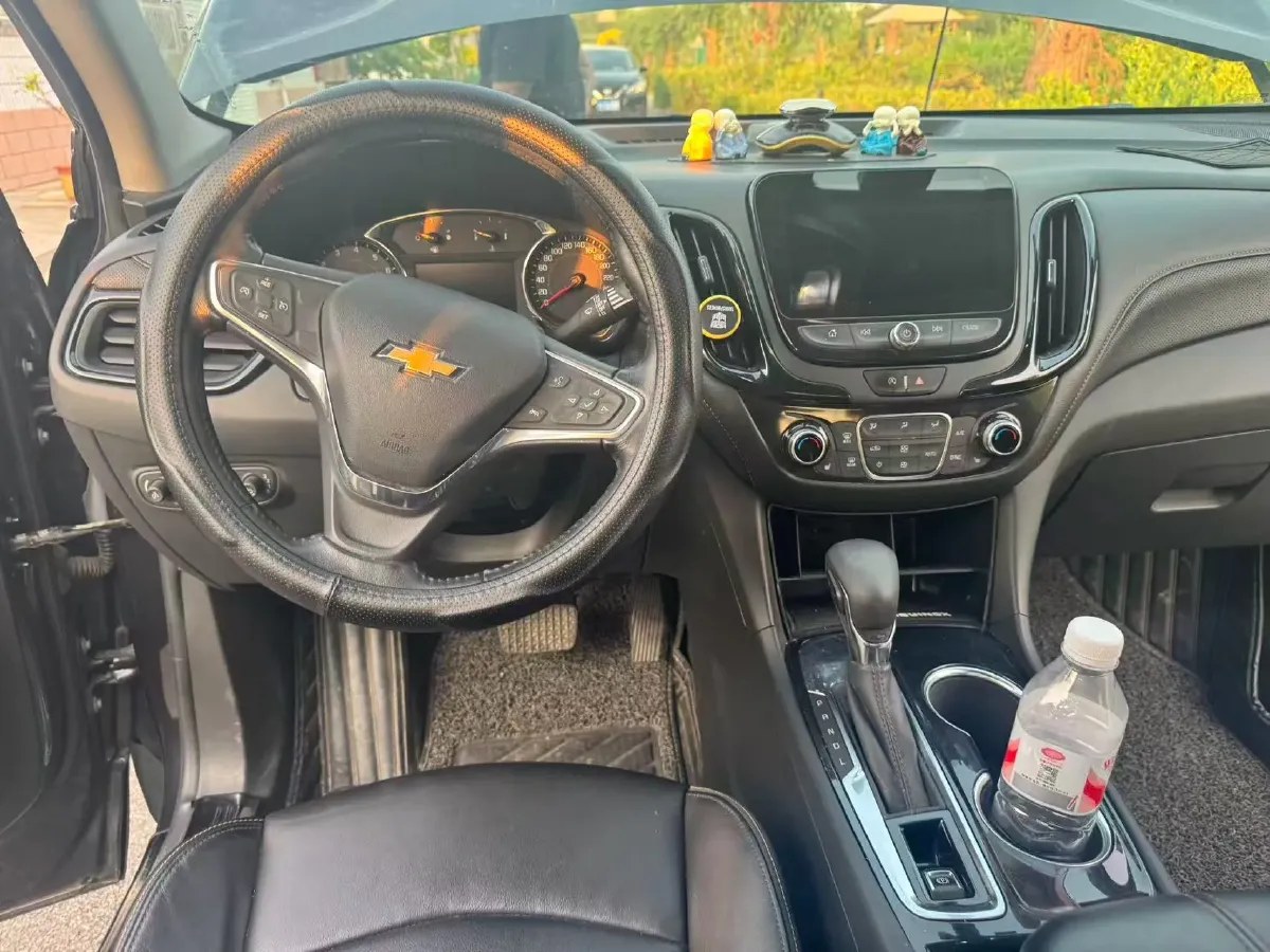 2021 Chevrolet Equinox 1.5T 169HP L4 6AT,autocango,china used car exporter,china ev exporter,chinese used car exporter,chinese used ev exporter