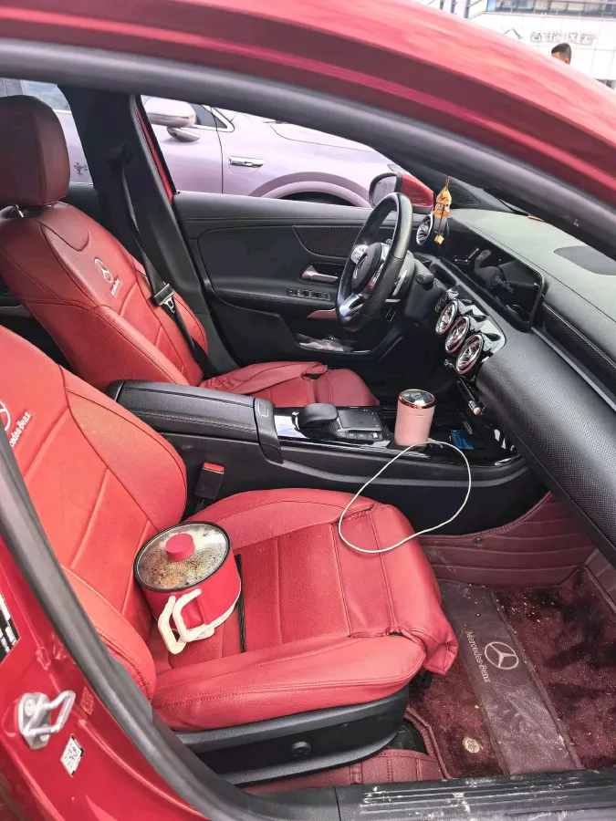 2021 Mercedes-Benz A Class 1.3T 163HP L4 7DCT,autocango,china used car exporter,china ev exporter,chinese used car exporter,chinese used ev exporter