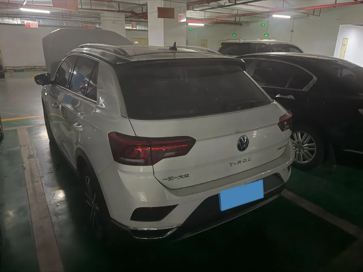 2021 Volkswagen T-Roc 1.4T 150HP L4 7DCT,autocango,china used car exporter,china ev exporter,chinese used car exporter,chinese used ev exporter