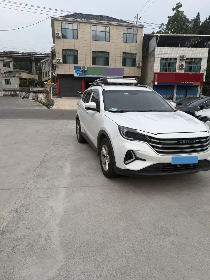 2022 Jetour X70M 1.5T 156HP L4 6MT,autocango,china used car exporter,china ev exporter,chinese used car exporter,chinese used ev exporter