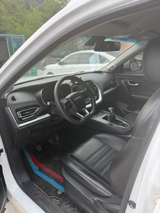 2022 Jetour X70M 1.5T 156HP L4 6MT,autocango,china used car exporter,china ev exporter,chinese used car exporter,chinese used ev exporter