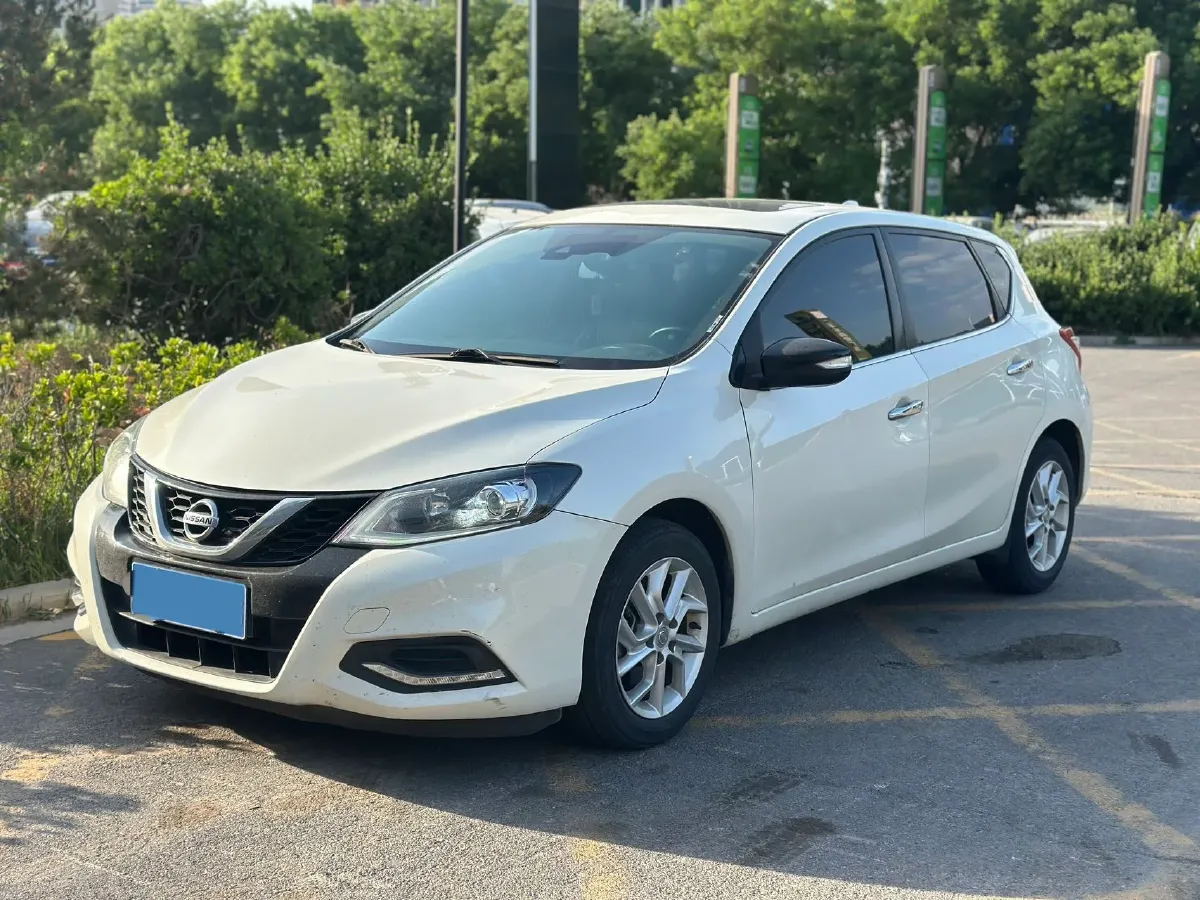 2021 Nissan Tiida 1.6L 122HP L4 CVT,autocango,china used car exporter,china ev exporter,chinese used car exporter,chinese used ev exporter