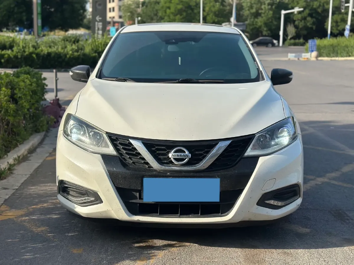 2021 Nissan Tiida 1.6L 122HP L4 CVT,autocango,china used car exporter,china ev exporter,chinese used car exporter,chinese used ev exporter