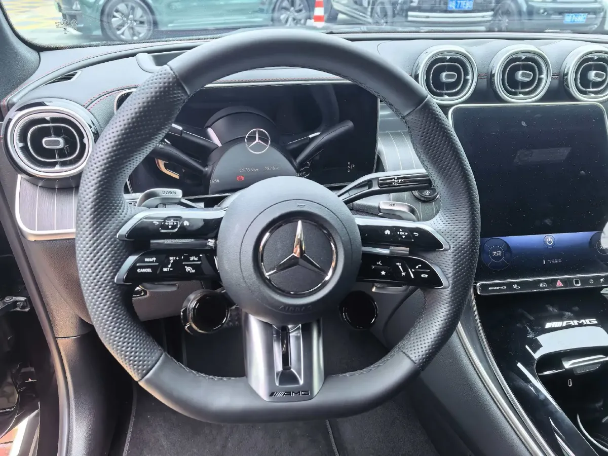 2024 Mercedes-Benz GLC AMG 2.0T 421HP L4 9AT,autocango,china used car exporter,china ev exporter,chinese used car exporter,chinese used ev exporter
