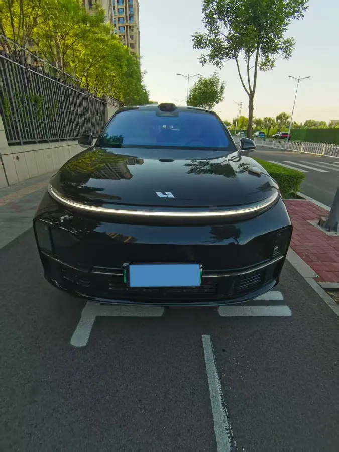 2024 Li L8 Range Extended 154HP REEV 42.8KWH,autocango,china used car exporter,china ev exporter,chinese used car exporter,chinese used ev exporter