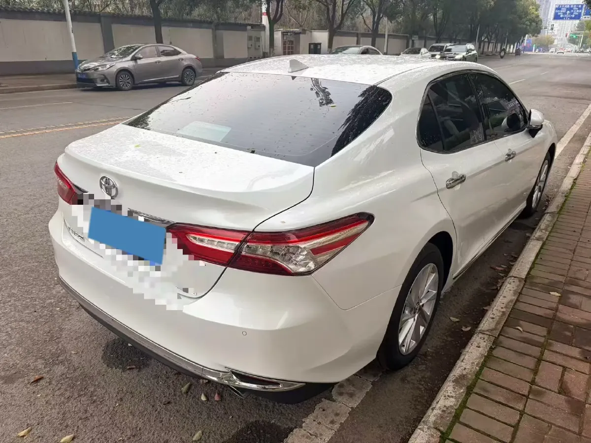 2023 Toyota Camry 2.0L 177HP L4 CVT,autocango,china used car exporter,china ev exporter,chinese used car exporter,chinese used ev exporter