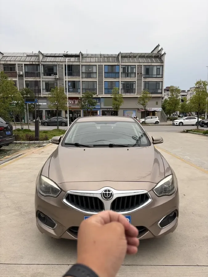 2014 Brilliance Auto H530 1.5T 150HP L4 5AT,autocango,china used car exporter,china ev exporter,chinese used car exporter,chinese used ev exporter