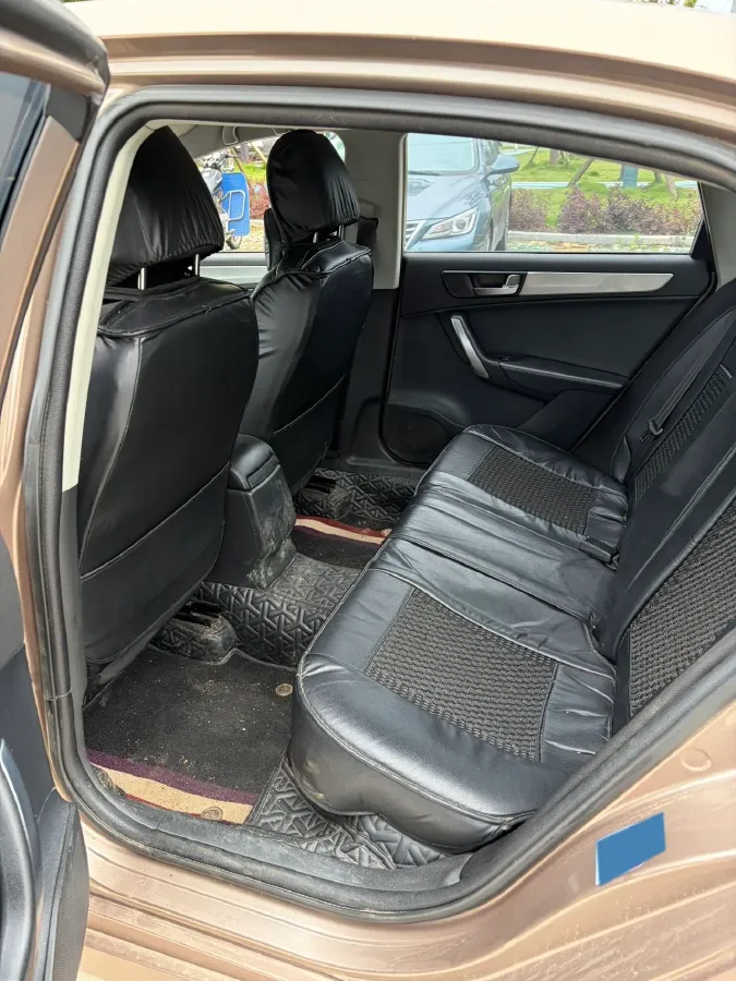 2014 Brilliance Auto H530 1.5T 150HP L4 5AT,autocango,china used car exporter,china ev exporter,chinese used car exporter,chinese used ev exporter