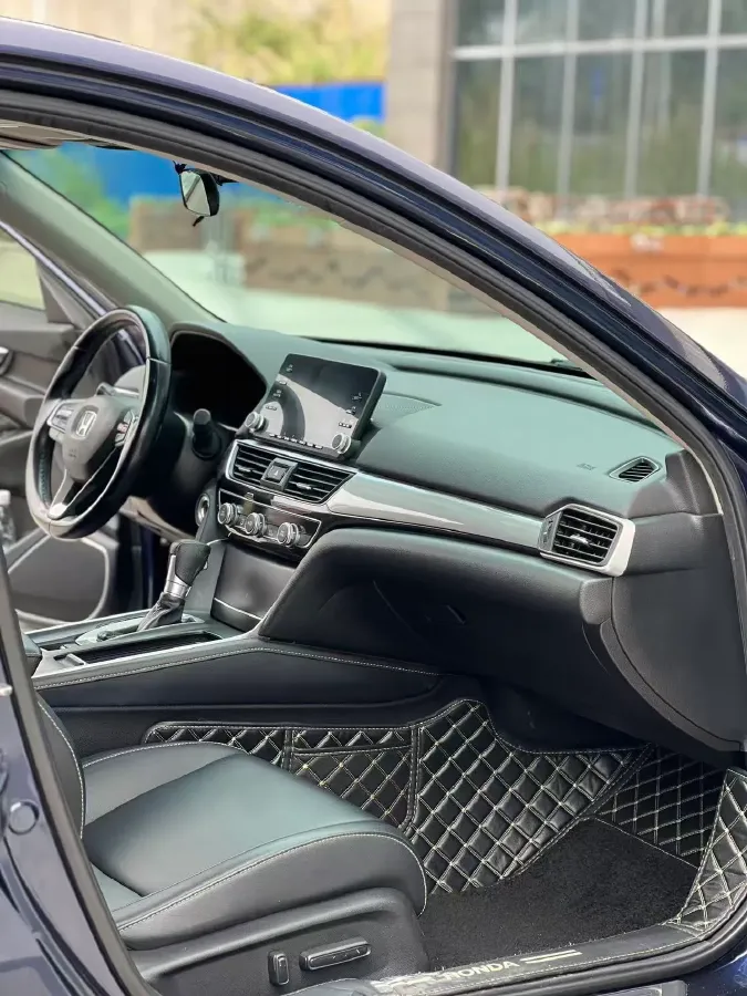 2019 Honda Inspire 1.5T 194HP L4 CVT,autocango,china used car exporter,china ev exporter,chinese used car exporter,chinese used ev exporter