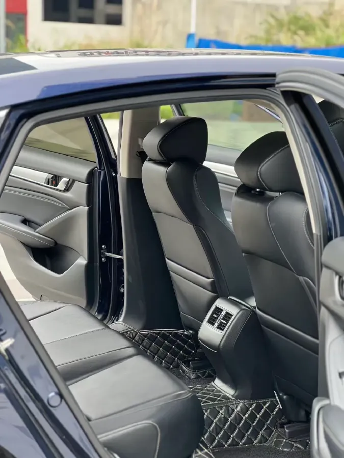 2019 Honda Inspire 1.5T 194HP L4 CVT,autocango,china used car exporter,china ev exporter,chinese used car exporter,chinese used ev exporter
