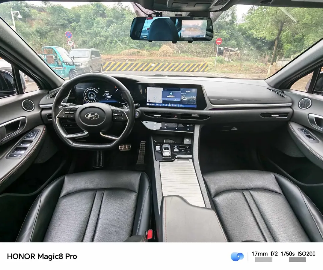 2022 Hyundai Sonata 1.5T 170HP L4 7DCT,autocango,china used car exporter,china ev exporter,chinese used car exporter,chinese used ev exporter