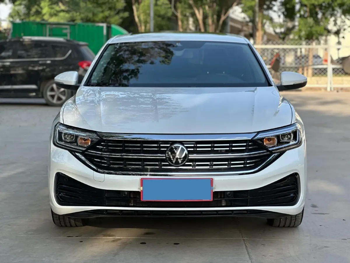 2024 Volkswagen Sagitar 1.5T 160HP L4 7DCT,autocango,china used car exporter,china ev exporter,chinese used car exporter,chinese used ev exporter