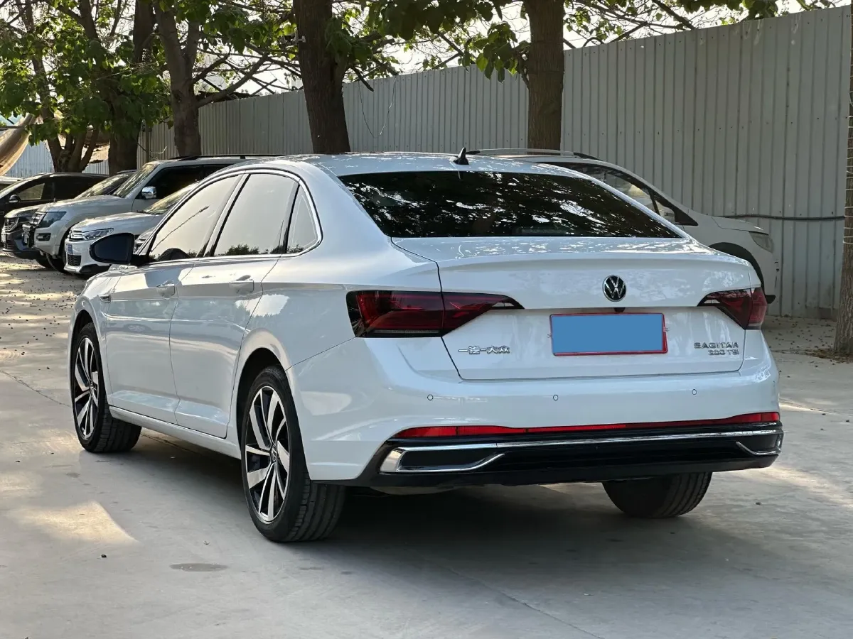 2024 Volkswagen Sagitar 1.5T 160HP L4 7DCT,autocango,china used car exporter,china ev exporter,chinese used car exporter,chinese used ev exporter