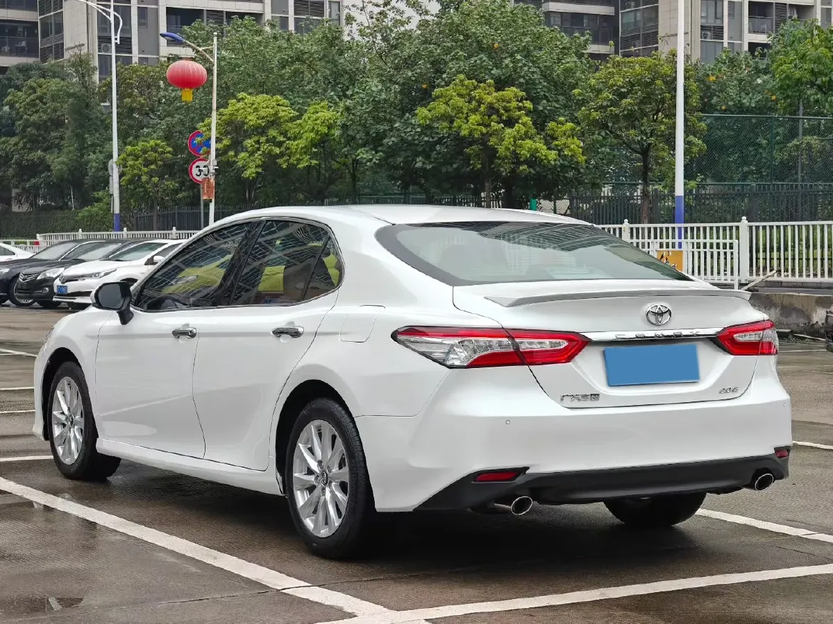 2019 Toyota Camry 2.0L 178HP L4 CVT,autocango,china used car exporter,china ev exporter,chinese used car exporter,chinese used ev exporter