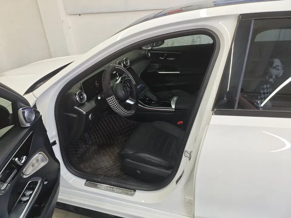 2023 Mercedes-Benz C Class 1.5T 204HP L4 9AT,autocango,china used car exporter,china ev exporter,chinese used car exporter,chinese used ev exporter