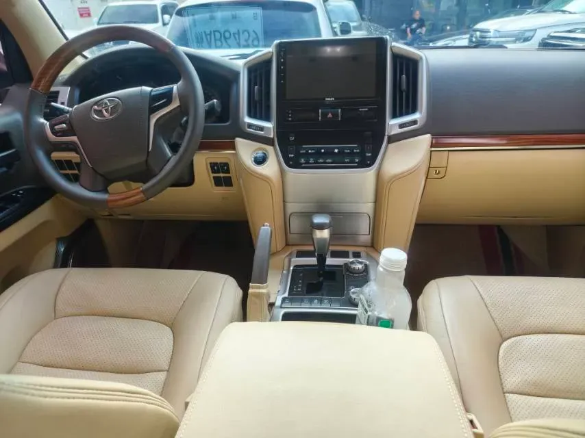 2015 Toyota Land Cruiser 4.0L 275HP V6 5AT,autocango,china used car exporter,china ev exporter,chinese used car exporter,chinese used ev exporter