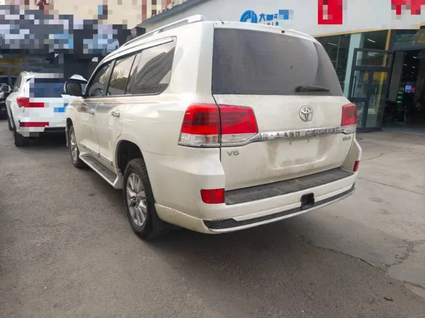 2015 Toyota Land Cruiser 4.0L 275HP V6 5AT,autocango,china used car exporter,china ev exporter,chinese used car exporter,chinese used ev exporter