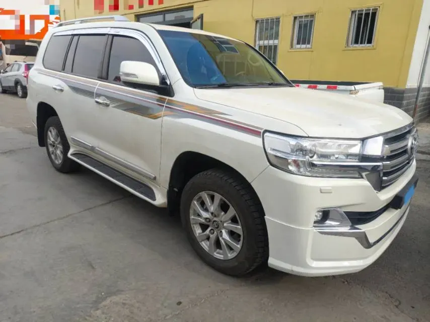 2015 Toyota Land Cruiser 4.0L 275HP V6 5AT,autocango,china used car exporter,china ev exporter,chinese used car exporter,chinese used ev exporter