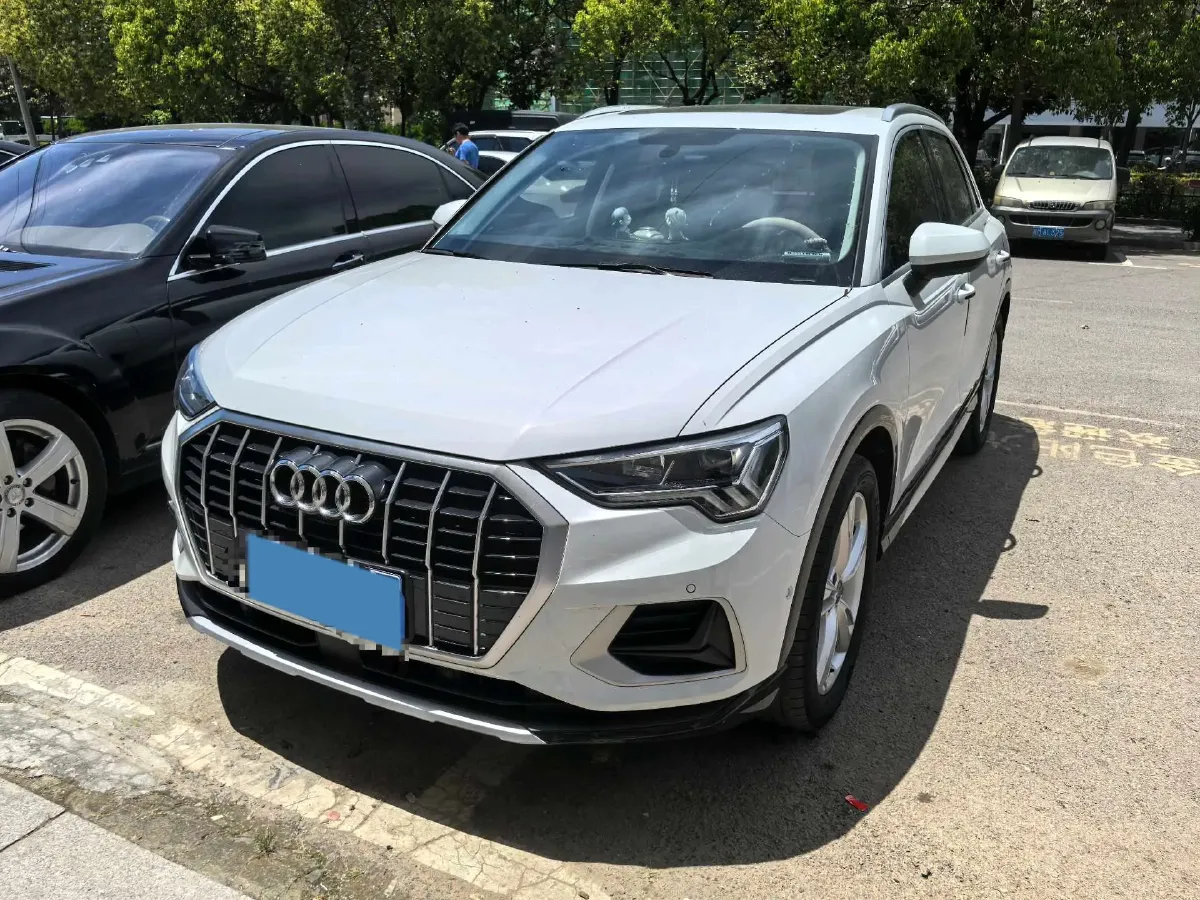 2021 Audi Q3 1.4T 150HP L4 7DCT,autocango,china used car exporter,china ev exporter,chinese used car exporter,chinese used ev exporter