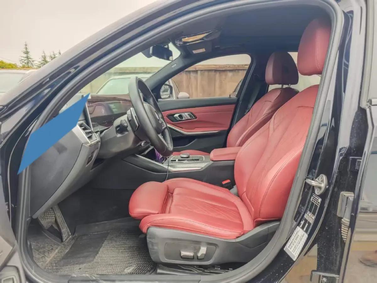 2023 BMW 3 Series 2.0T 245HP L4 8AT,autocango,china used car exporter,china ev exporter,chinese used car exporter,chinese used ev exporter