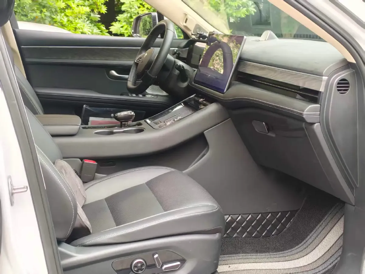 2023 HIMA AITO M5 BEV 80KWH,autocango,china used car exporter,china ev exporter,chinese used car exporter,chinese used ev exporter
