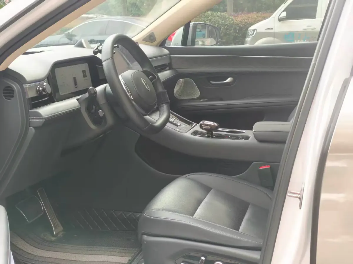 2023 HIMA AITO M5 BEV 80KWH,autocango,china used car exporter,china ev exporter,chinese used car exporter,chinese used ev exporter