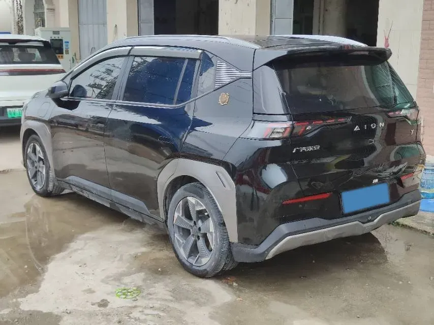 2022 Geely Okavango 1.8T 184HP L4 7DCT,autocango,china used car exporter,china ev exporter,chinese used car exporter,chinese used ev exporter