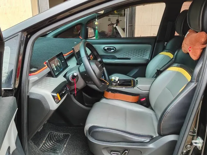 2022 Geely Okavango 1.8T 184HP L4 7DCT,autocango,china used car exporter,china ev exporter,chinese used car exporter,chinese used ev exporter