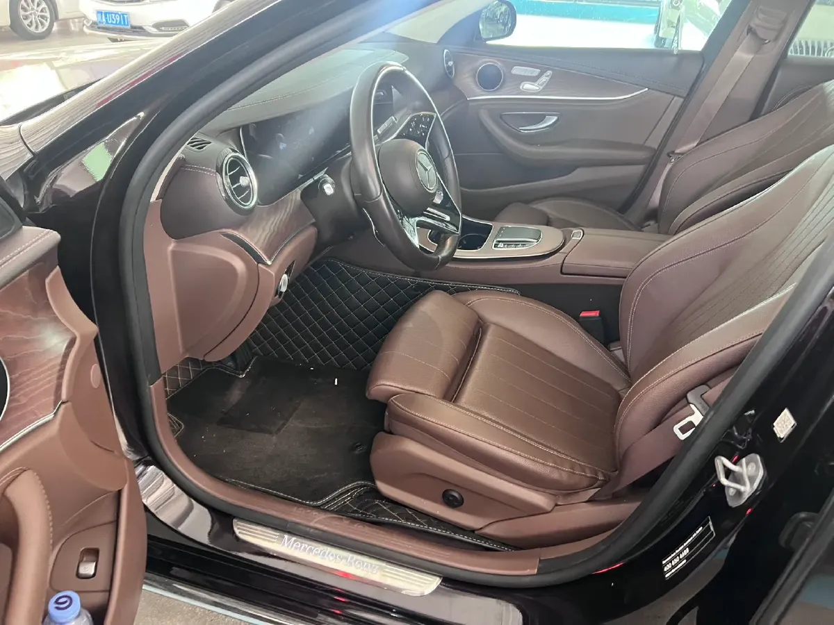 2022 Mercedes-Benz GLC Class 2.0T 258HP L4 9AT,autocango,china used car exporter,china ev exporter,chinese used car exporter,chinese used ev exporter