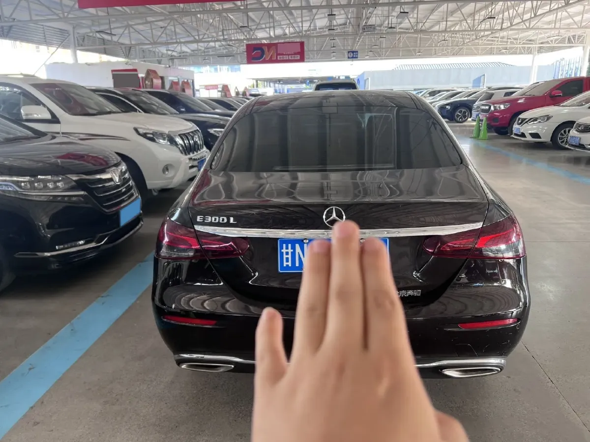 2022 Mercedes-Benz GLC Class 2.0T 258HP L4 9AT,autocango,china used car exporter,china ev exporter,chinese used car exporter,chinese used ev exporter