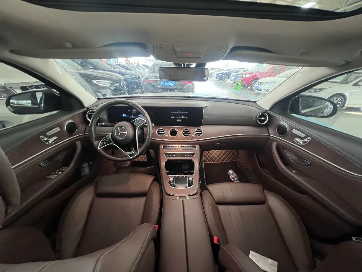 2022 Mercedes-Benz GLC Class 2.0T 258HP L4 9AT,autocango,china used car exporter,china ev exporter,chinese used car exporter,chinese used ev exporter