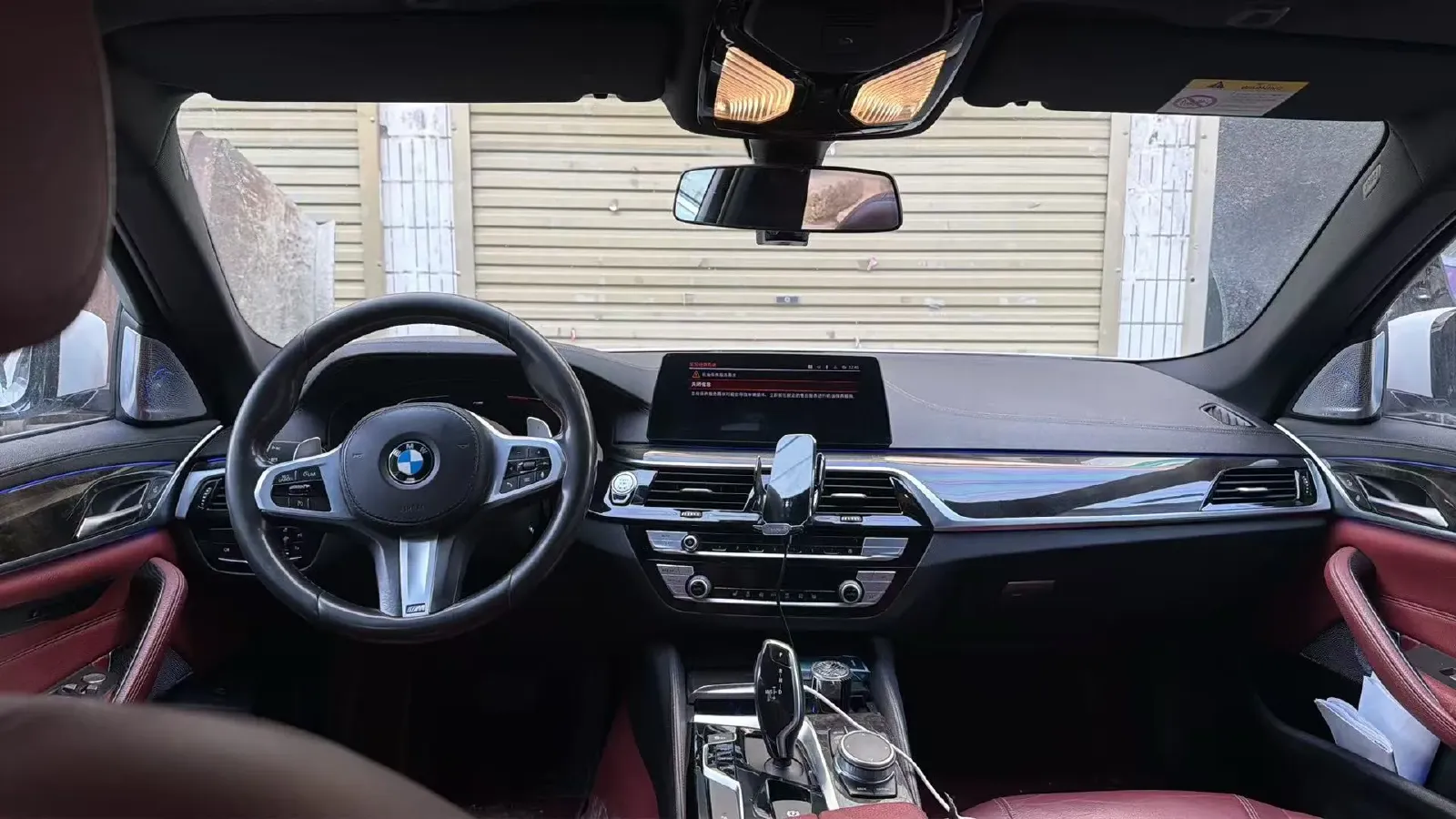 2020 BMW 5 Series 2.0T 252HP L4 8AT,autocango,china used car exporter,china ev exporter,chinese used car exporter,chinese used ev exporter