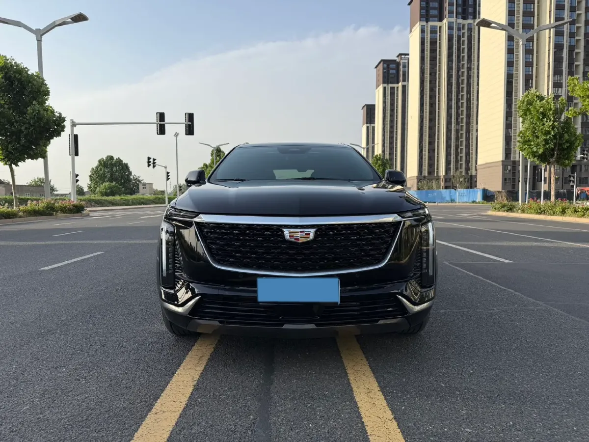 2026 Cadillac XT5 2.0T 237HP L4 9AT,autocango,china used car exporter,china ev exporter,chinese used car exporter,chinese used ev exporter
