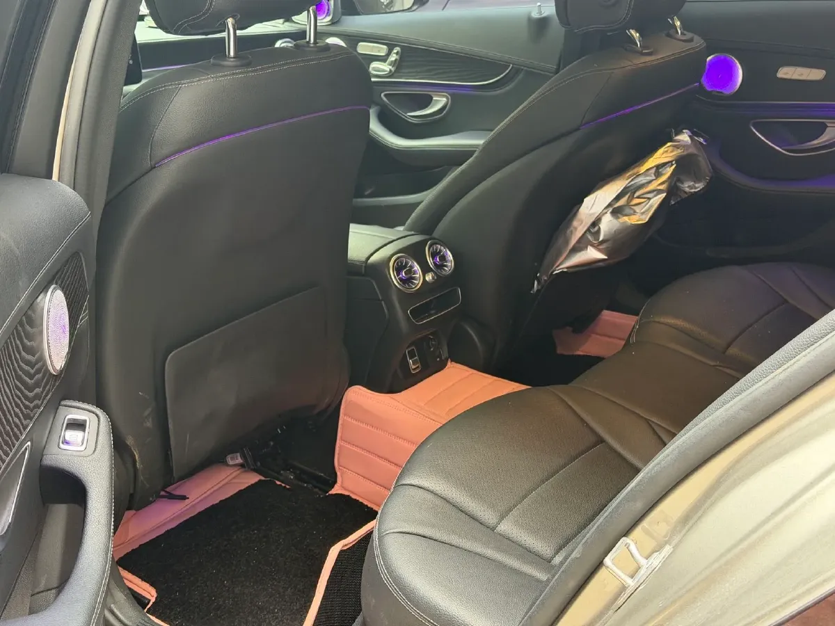 2020 Mercedes-Benz C Class 1.5T 184HP L4 9AT,autocango,china used car exporter,china ev exporter,chinese used car exporter,chinese used ev exporter