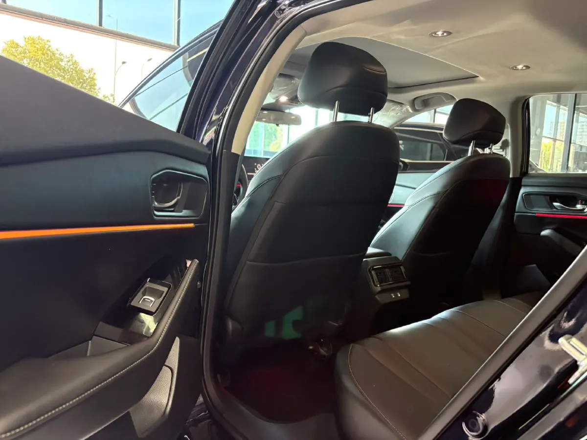 2023 Dongfeng PaLaSuo 2.0T 228HP L4 8AT,autocango,china used car exporter,china ev exporter,chinese used car exporter,chinese used ev exporter