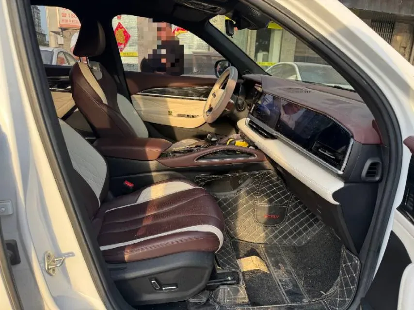 2023 Geely StarRay 2.0T 218HP L4 7DCT,autocango,china used car exporter,china ev exporter,chinese used car exporter,chinese used ev exporter