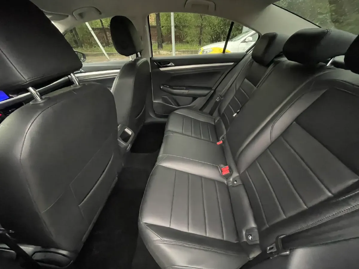 2020 Volkswagen Bora 1.5L 113HP L4 6AT,autocango,china used car exporter,china ev exporter,chinese used car exporter,chinese used ev exporter