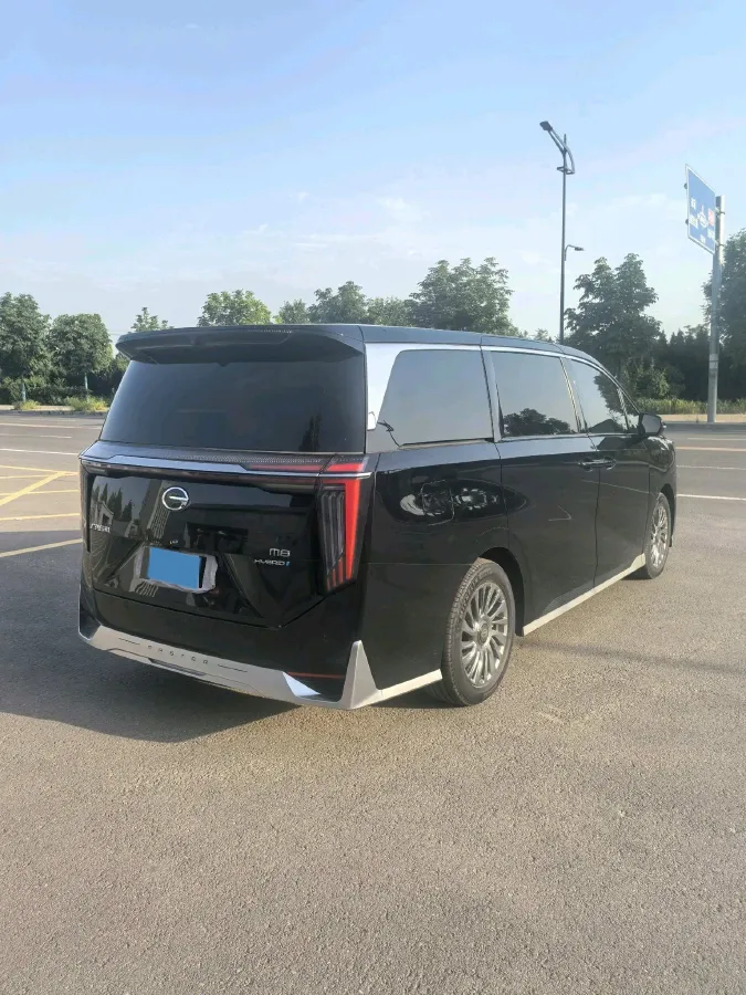 2023 GAC Trumpchi M8 2.0T 190HP L4 E-CVT Hybrid,autocango,china used car exporter,china ev exporter,chinese used car exporter,chinese used ev exporter
