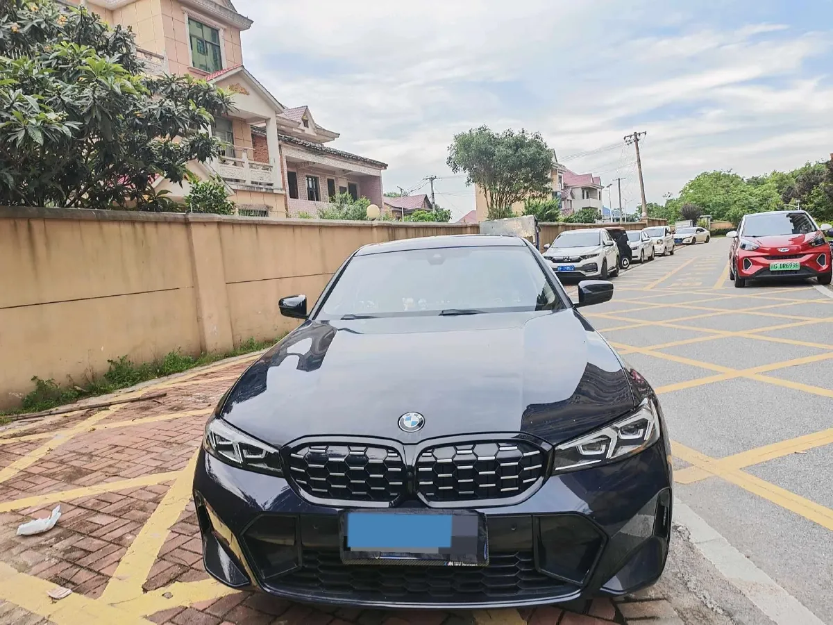 2024 BMW 3 Series 2.0T 184HP L4 8AT,autocango,china used car exporter,china ev exporter,chinese used car exporter,chinese used ev exporter