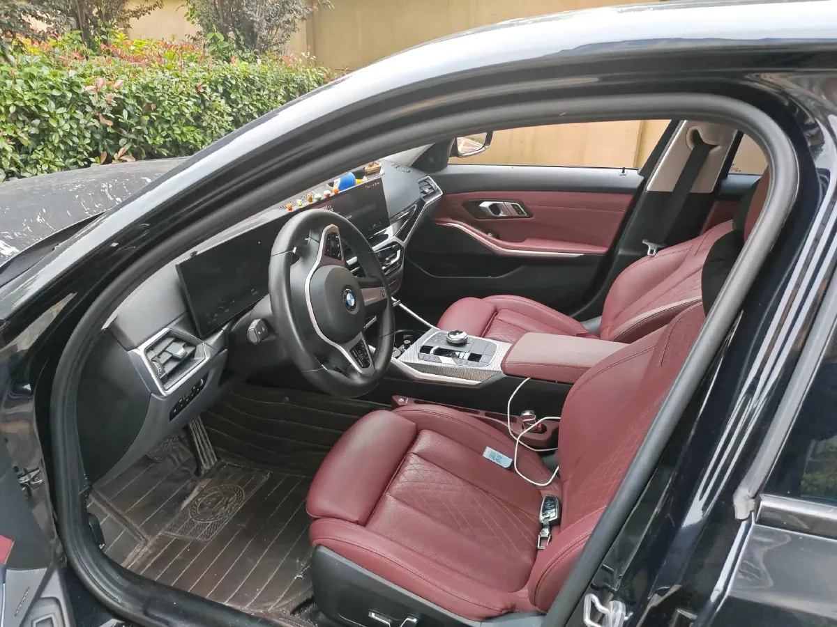 2024 BMW 3 Series 2.0T 184HP L4 8AT,autocango,china used car exporter,china ev exporter,chinese used car exporter,chinese used ev exporter