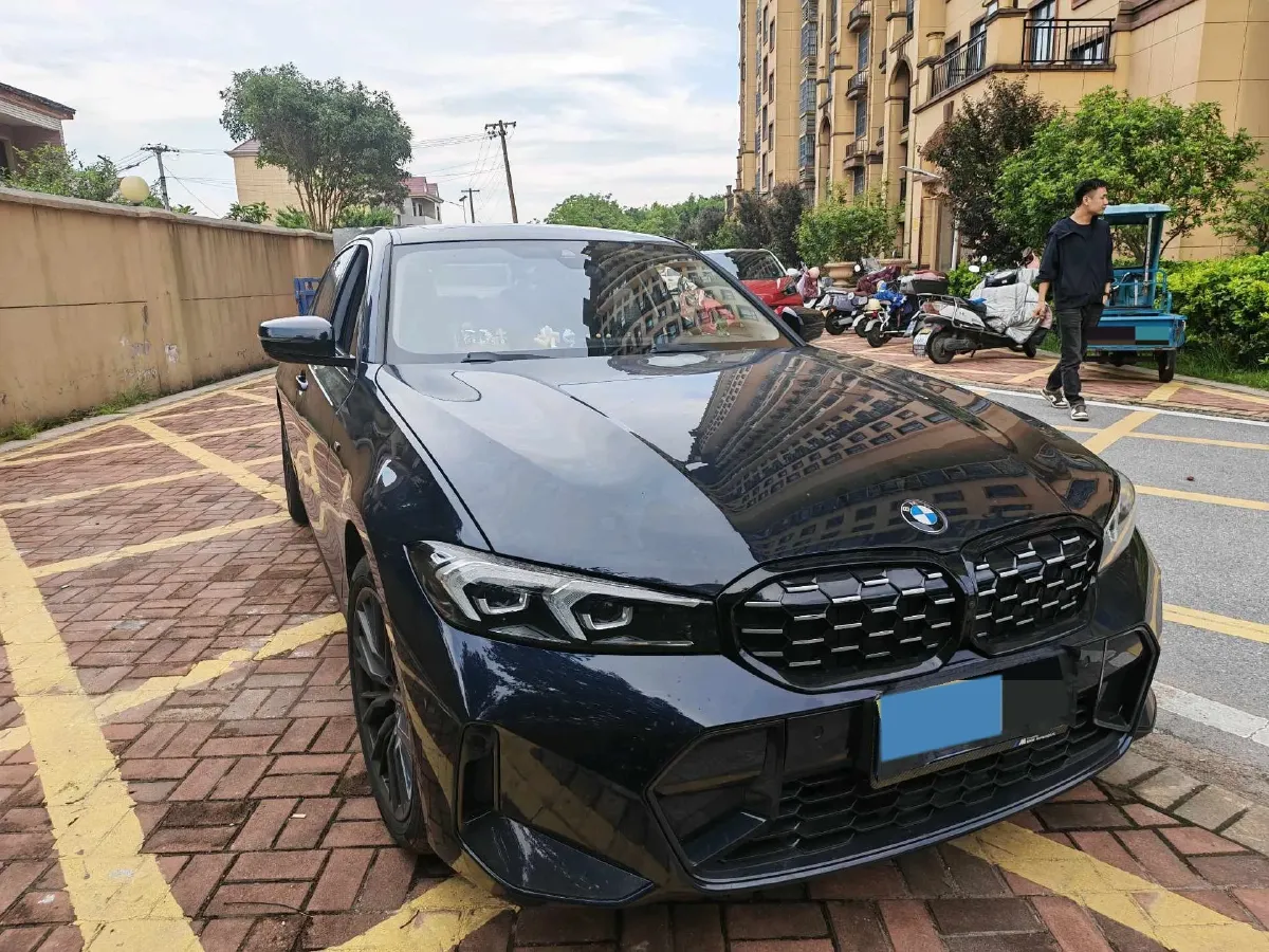 2024 BMW 3 Series 2.0T 184HP L4 8AT,autocango,china used car exporter,china ev exporter,chinese used car exporter,chinese used ev exporter