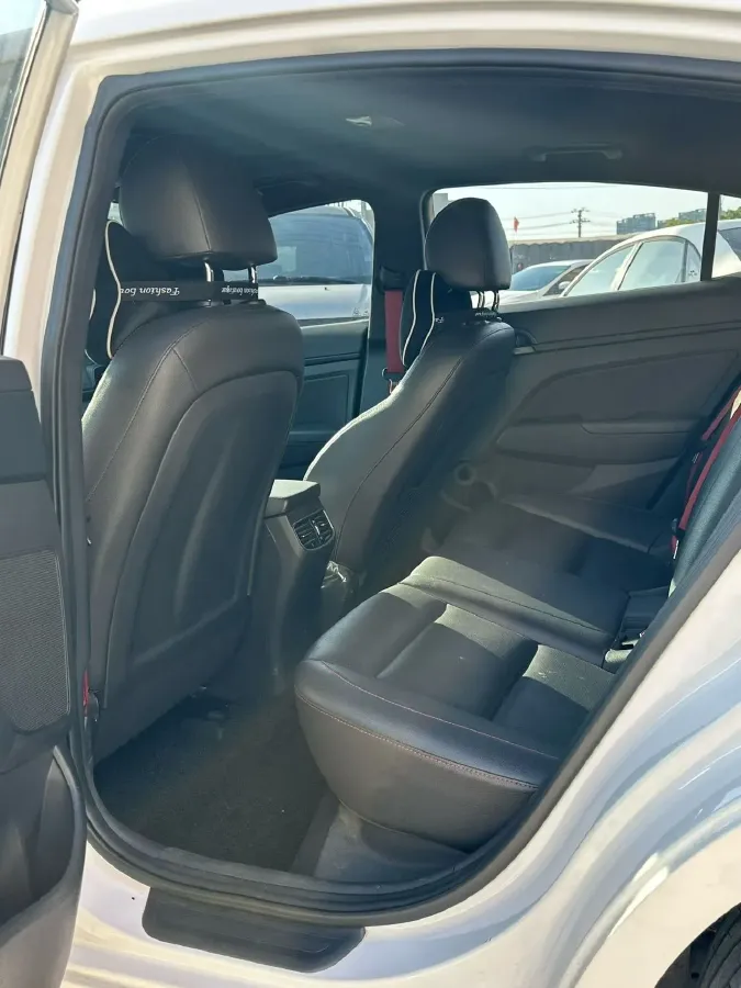 2019 Hyundai Elantra 1.4T 130HP L4 7DCT,autocango,china used car exporter,china ev exporter,chinese used car exporter,chinese used ev exporter