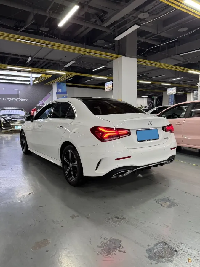 2023 Mercedes-Benz A Class 1.3T 163HP L4 7DCT,autocango,china used car exporter,china ev exporter,chinese used car exporter,chinese used ev exporter