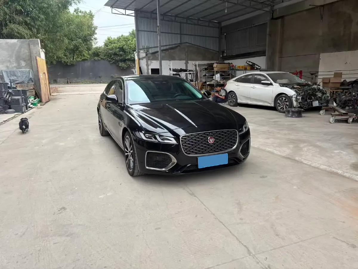 2023 Jaguar XFL 2.0T 250HP L4 8AT,autocango,china used car exporter,china ev exporter,chinese used car exporter,chinese used ev exporter