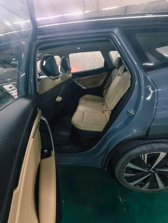 2023 Geely StarRay 1.5T 181HP L4 7DCT,autocango,china used car exporter,china ev exporter,chinese used car exporter,chinese used ev exporter