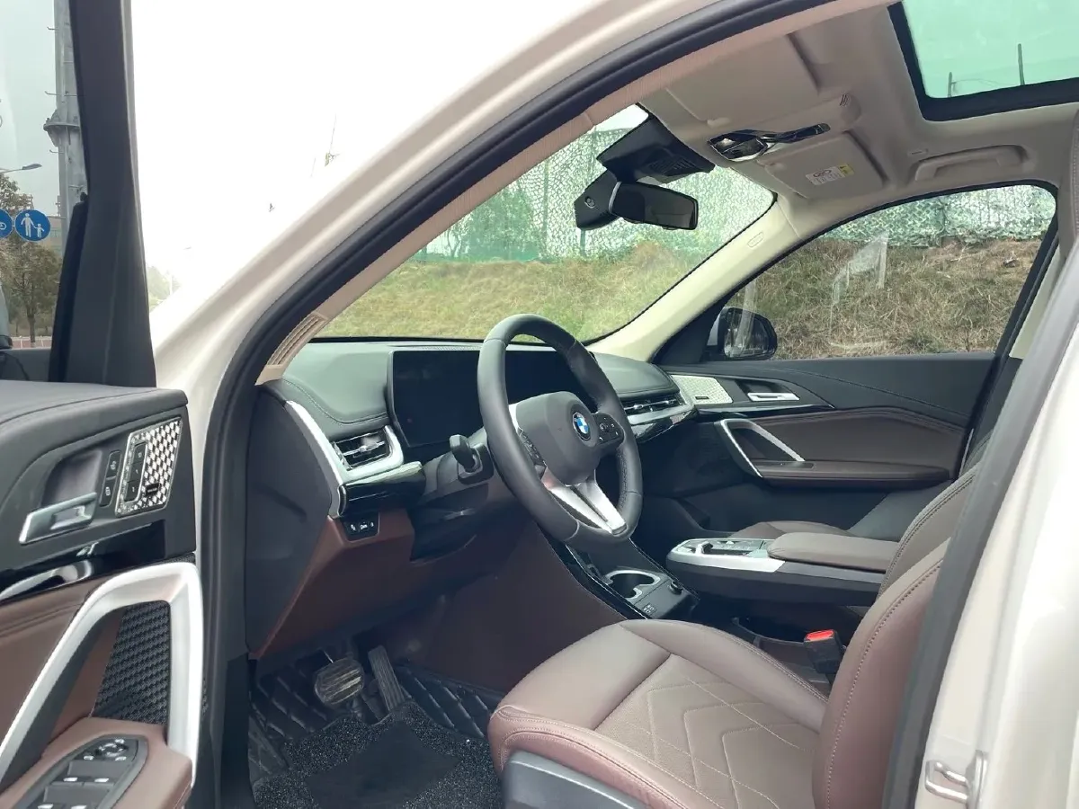 2024 BMW X1 2.0T 204HP L4 7DCT,autocango,china used car exporter,china ev exporter,chinese used car exporter,chinese used ev exporter